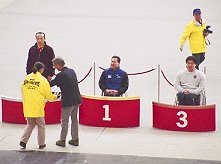 �\����LW11�j�q1000m