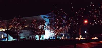 �A�N�A�E�C���O�ƃC���~�l�[�V����